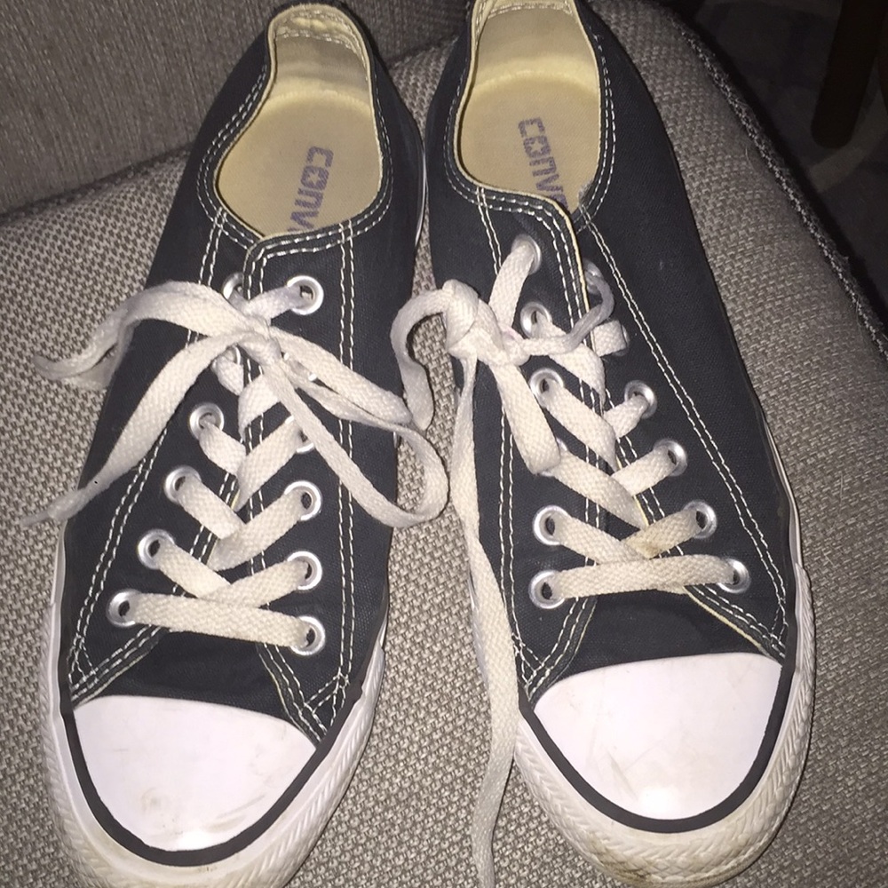Black low top Converse